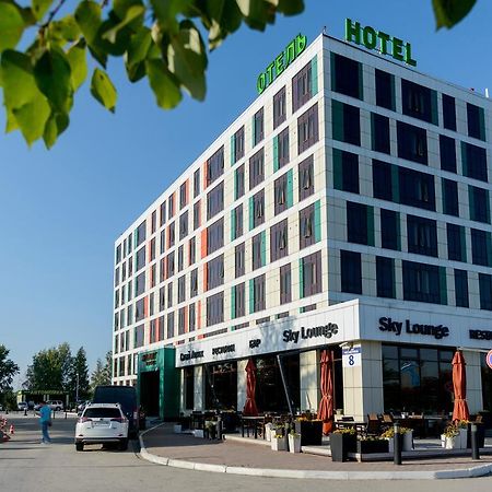 Skyport Hotel Obskiy Bagian luar foto