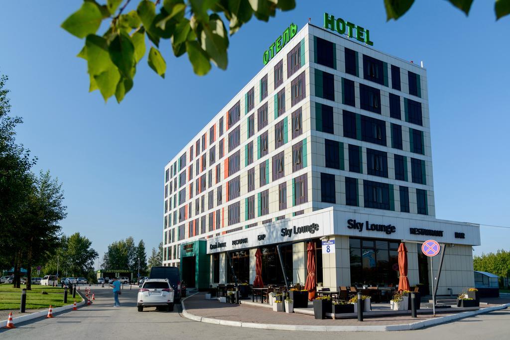 Skyport Hotel Obskiy Bagian luar foto